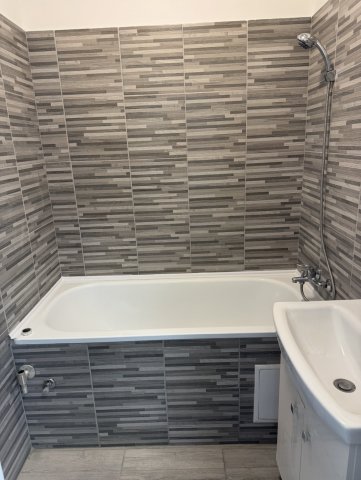 Eladó panellakás, Miskolcon 33.9 M Ft, 2 szobás