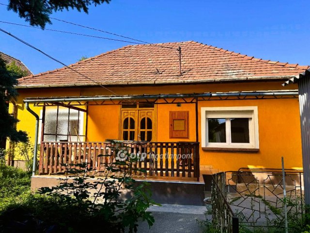 Eladó családi ház, Halásztelken 68 M Ft, 3 szobás