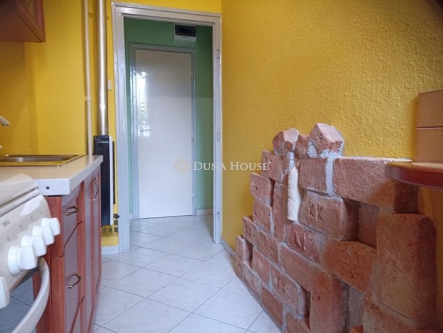 Eladó téglalakás, Zalaegerszegen, Landorhegyi úton 26.99 M Ft