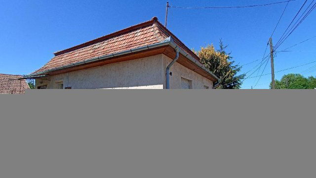 Eladó családi ház, Jászfényszarun 29.9 M Ft, 2 szobás