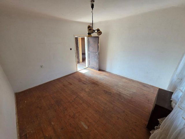 Eladó családi ház, Budapesten, XVII. kerületben 69.9 M Ft