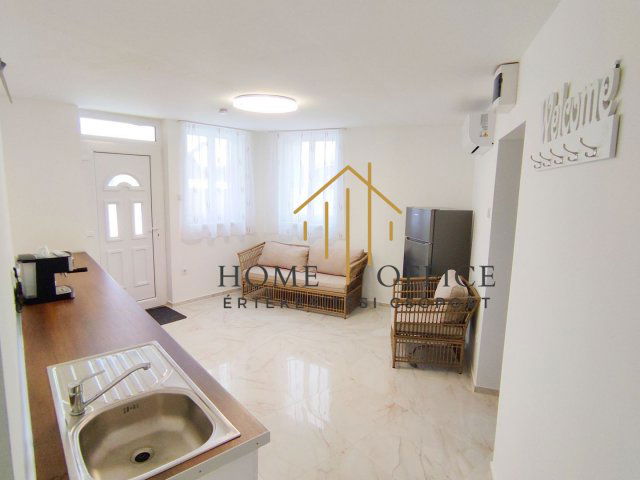 Eladó hotel, Hajdúnánáson 98.9 M Ft, 5 szobás