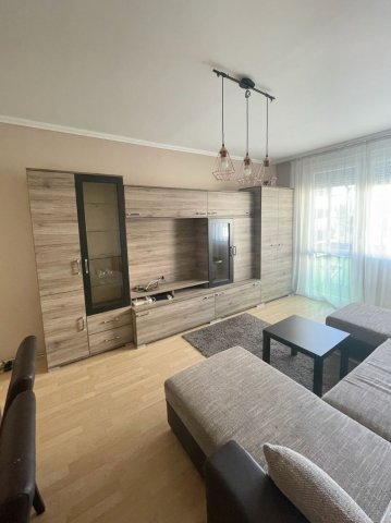 Kiadó panellakás, albérlet, Debrecenben 250 E Ft / hó, 3 szobás