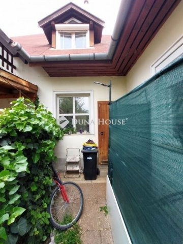 Eladó családi ház, Érden 75 M Ft, 4 szobás