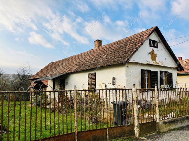 Eladó családi ház, Nagykutason 5.9 M Ft, 2 szobás