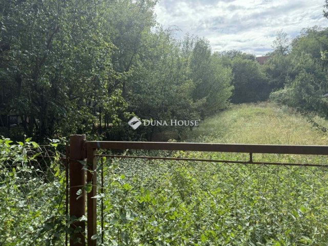 Eladó telek, Kesztölcön 9.9 M Ft / költözzbe.hu