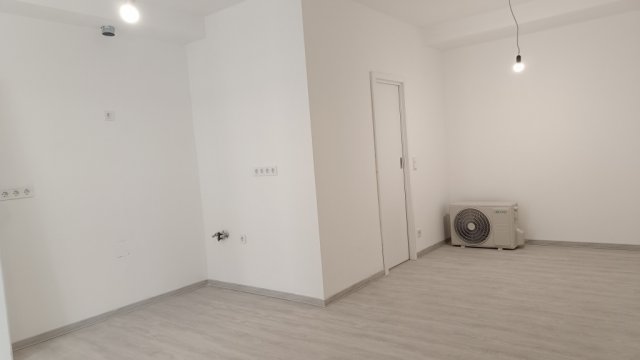 Eladó téglalakás, Budapesten, VI. kerületben 84 M Ft, 2 szobás