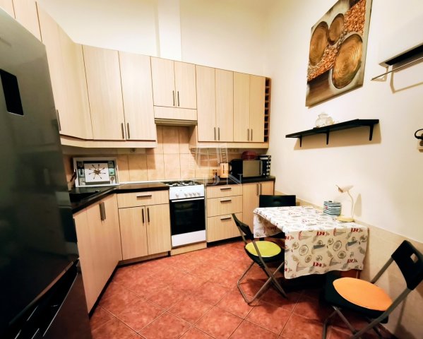 Eladó téglalakás, Budapesten, II. kerületben 87.7 M Ft, 2 szobás