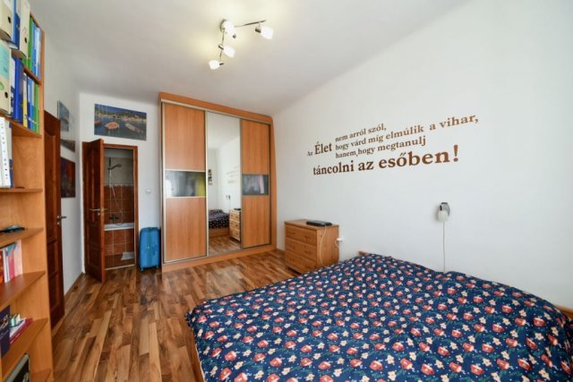 Eladó téglalakás, Budapesten, IX. kerületben 69 M Ft, 2 szobás