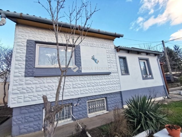 Eladó családi ház, Budakeszin 71.573 M Ft, 3 szobás