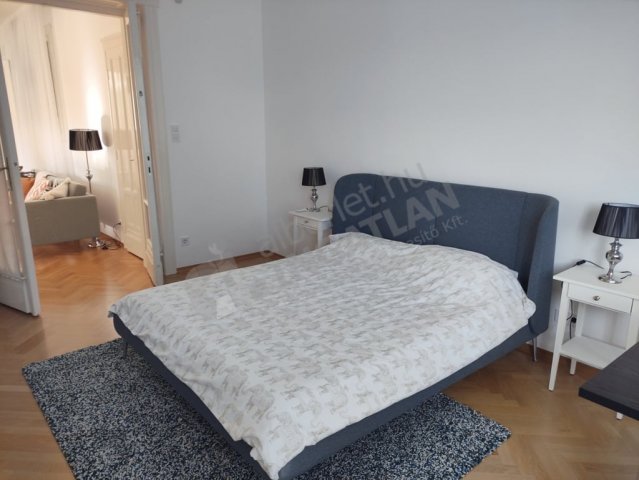 Kiadó téglalakás, albérlet, II. kerületben, Pázsit utcában