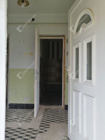 Eladó családi ház, Tornyiszentmiklóson 19.9 M Ft, 4 szobás