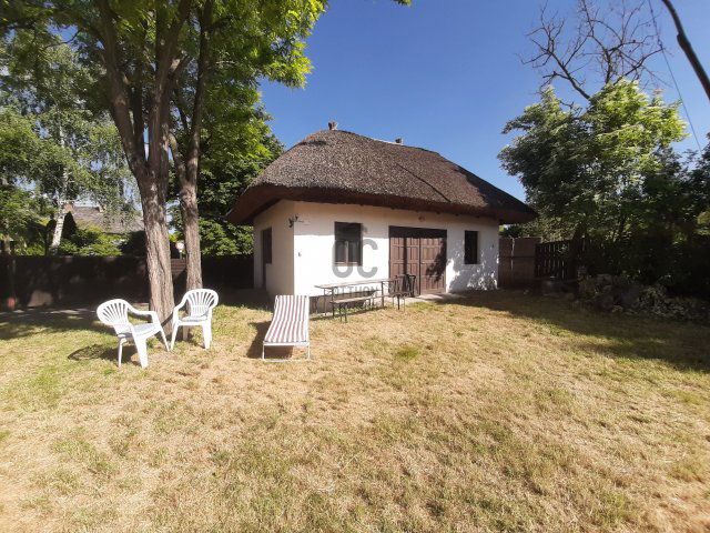 Eladó családi ház, Poroszlón 39.9 M Ft, 4 szobás