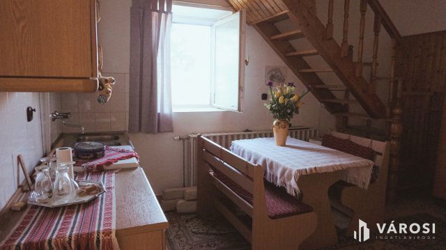 Eladó családi ház, Hódmezővásárhelyen 75 M Ft, 5 szobás