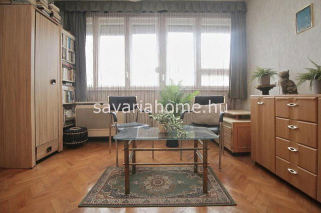 Eladó téglalakás, Szombathelyen 31.5 M Ft, 2 szobás