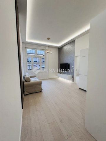 Eladó téglalakás, Budapesten, IX. kerületben 91.9 M Ft, 2 szobás