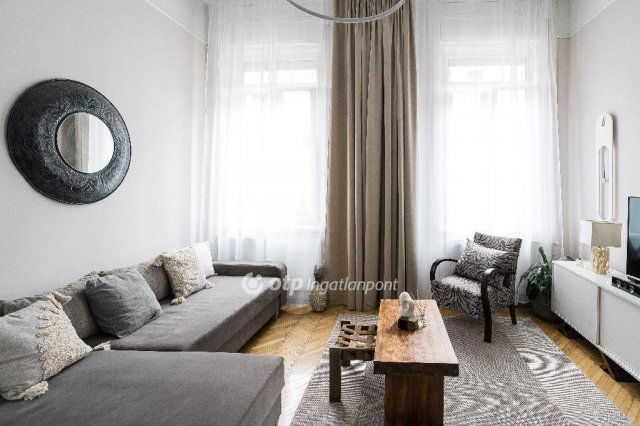 Eladó téglalakás, Budapesten, VIII. kerületben 98.7 M Ft