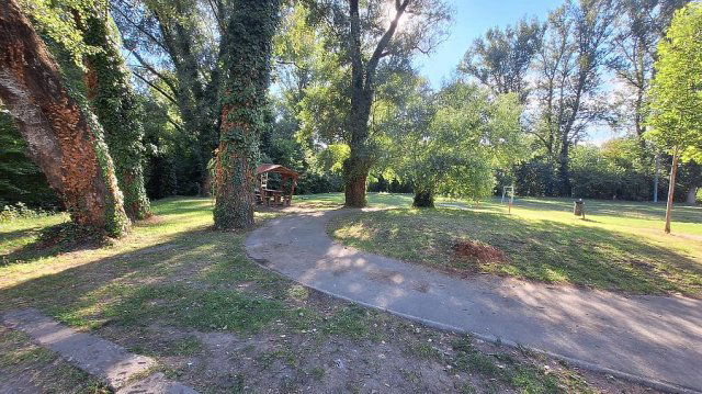 Eladó családi ház, Gödön 84.9 M Ft, 3+2 szobás