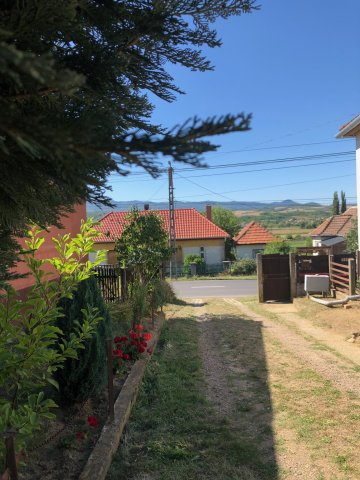 Eladó családi ház, Nemtiben 45 M Ft, 3 szobás