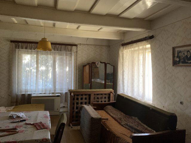 Eladó családi ház, Besenyőtelken 10.9 M Ft, 3 szobás