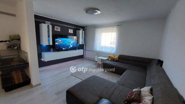 Eladó családi ház, Nagyszentjánoson 66.8 M Ft, 3 szobás