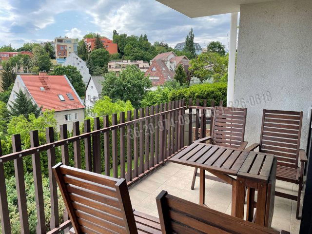 Eladó sorház, Budapesten, II. kerületben 259 M Ft, 4 szobás