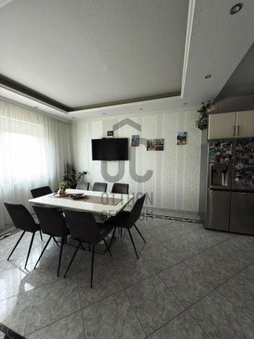 Eladó sorház, Ebesen, Fő utcában 109.9 M Ft, 4 szobás