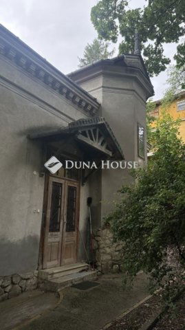 Eladó családi ház, Pécsett 499 M Ft, 6+1 szobás