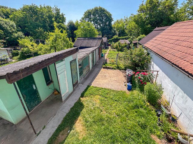 Eladó családi ház, Bicskén 39.8 M Ft, 2 szobás