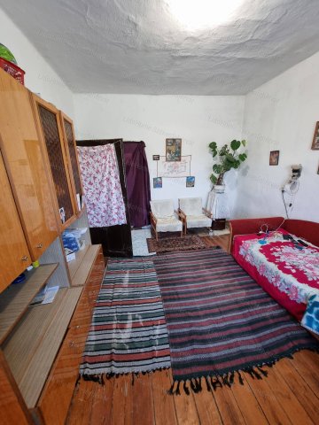 Eladó családi ház, Polgárdin 55 M Ft, 3 szobás