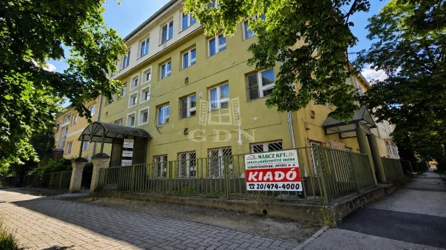 Kiadó iroda, Székesfehérvárott 36 E Ft / hó, 1 szobás