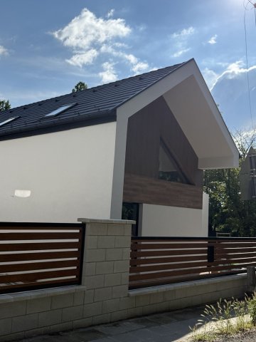Eladó ikerház, Gödöllőn 150 M Ft, 5 szobás