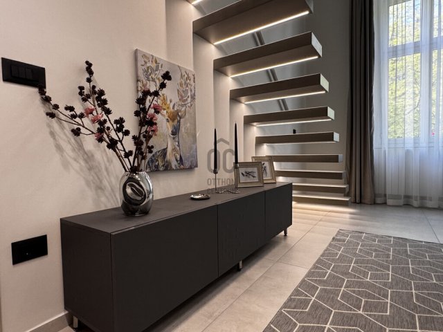 Eladó téglalakás, Budapesten, VI. kerületben 179.9 M Ft