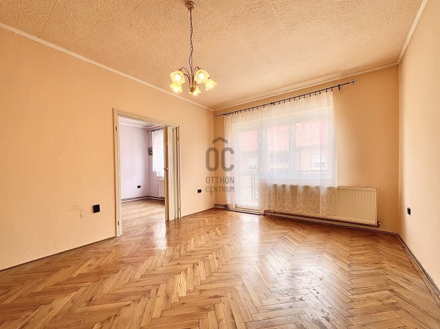 Eladó téglalakás, Győrött 61.9 M Ft, 3 szobás