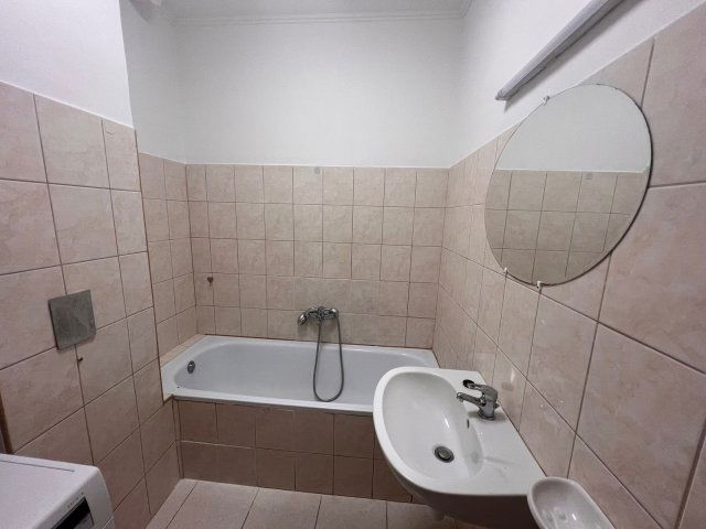 Kiadó téglalakás, albérlet, Nyíregyházán 140 E Ft / hó
