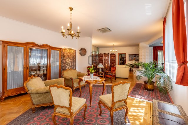 Eladó családi ház, Érden 171 M Ft, 5 szobás