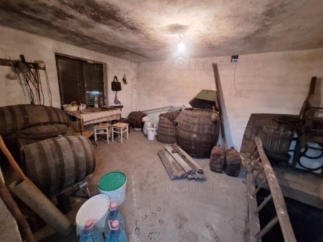 Eladó mezogazdasagi ingatlan, Csombárdon 6.5 M Ft, 2 szobás