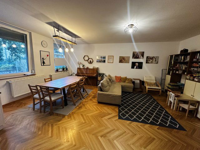 Eladó téglalakás, Pécsett 89.99 M Ft, 2 szobás