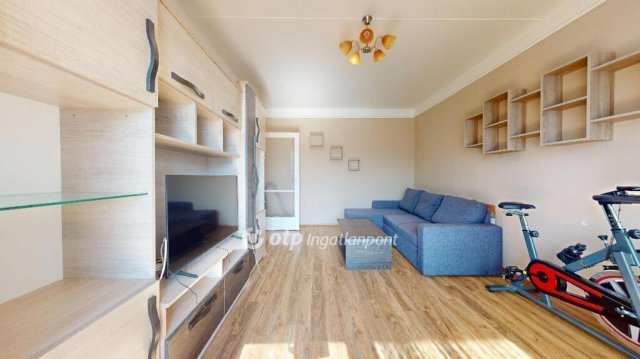 Eladó panellakás, Miskolcon 33.5 M Ft, 1+2 szobás