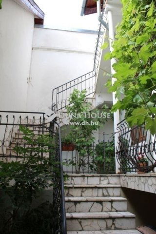 Eladó téglalakás, Budapesten, VIII. kerületben 98 M Ft, 3 szobás