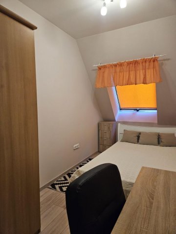 Kiadó téglalakás, albérlet, Debrecenben 250 E Ft / hó, 3 szobás