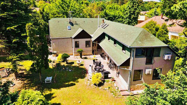 Eladó családi ház, Leányfaluban 149.9 M Ft, 4 szobás