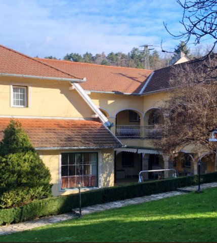 Eladó üzlethelyiség, Tamásiban 203.9 M Ft / költözzbe.hu