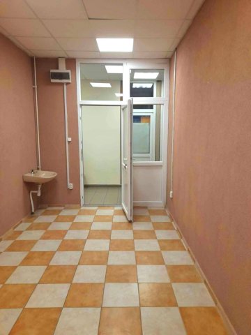 Kiadó üzlethelyiség, Ózdon 49 E Ft / hó / költözzbe.hu