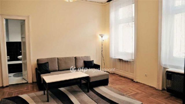 Eladó téglalakás, Budapesten, V. kerületben 86.9 M Ft, 2 szobás