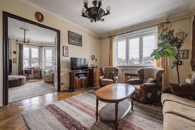 Eladó téglalakás, Budapesten, XI. kerületben, Zsombolyai utcában