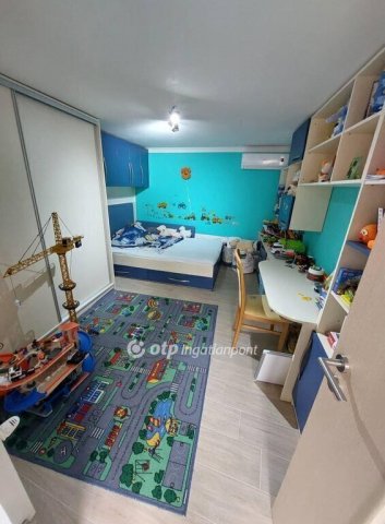 Eladó családi ház, Mohácson 88 M Ft, 3 szobás