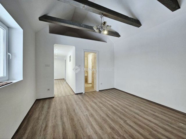 Eladó ikerház, Fóton 74.99 M Ft, 3 szobás / költözzbe.hu