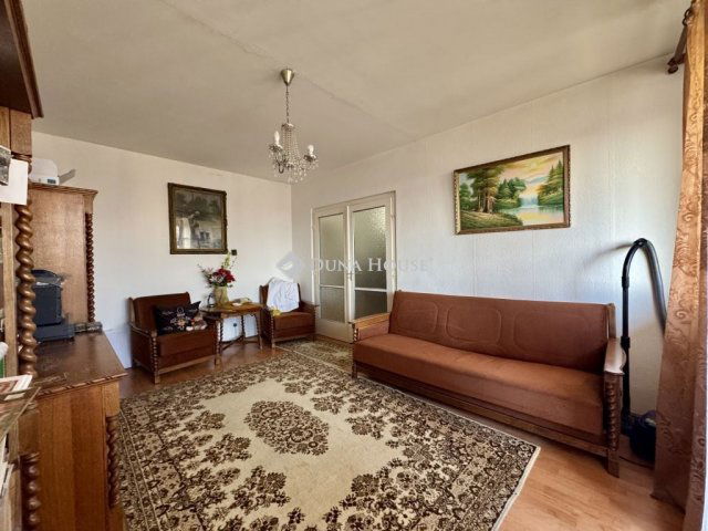 Eladó panellakás, Budapesten, IV. kerületben, Virág utcában