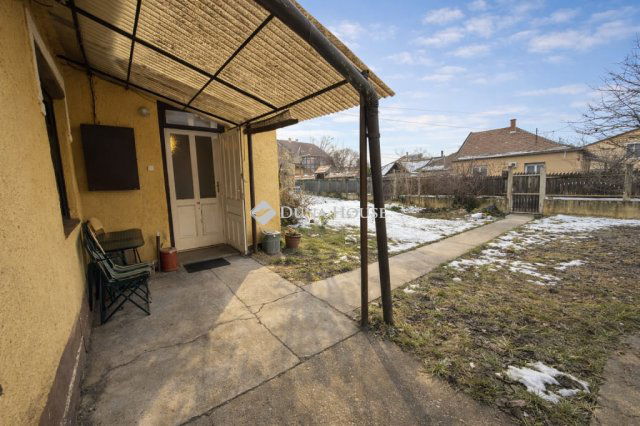 Eladó családi ház, Budapesten, XIX. kerületben 65.2 M Ft